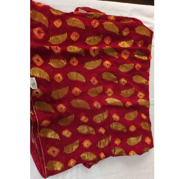 Magenta Gold Semi Chiffon Saree - Image 2