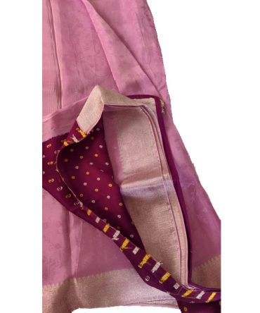 Elegant Flow Semi Crepe Saree