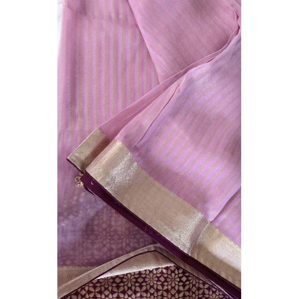 Zari Gleam Semi Crepe Saree